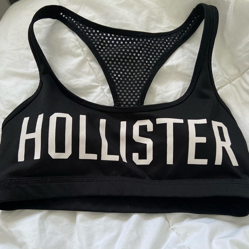 Sports bra